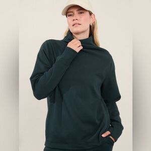 Athleta Cozy Karm Side zip pullover Green